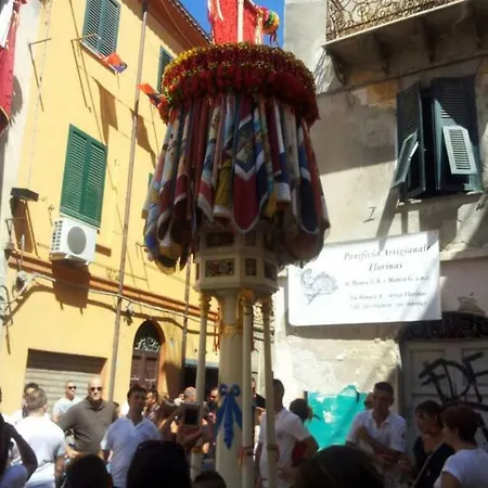 Le Finestre Su Via Cavour 3*